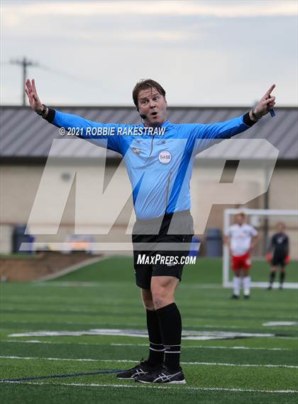 Thumbnail 2 in Lee vs. Rockwall-Heath (UIL 6A Final) photogallery.
