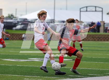 Thumbnail 3 in Lee vs. Rockwall-Heath (UIL 6A Final) photogallery.