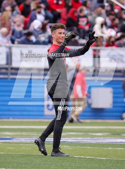 Thumbnail 3 in Lee vs. Rockwall-Heath (UIL 6A Final) photogallery.