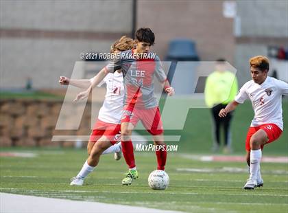 Thumbnail 3 in Lee vs. Rockwall-Heath (UIL 6A Final) photogallery.