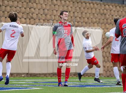 Thumbnail 1 in Lee vs. Rockwall-Heath (UIL 6A Final) photogallery.