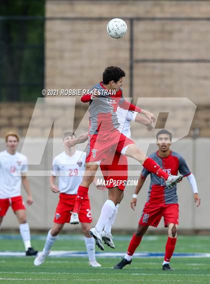 Thumbnail 1 in Lee vs. Rockwall-Heath (UIL 6A Final) photogallery.