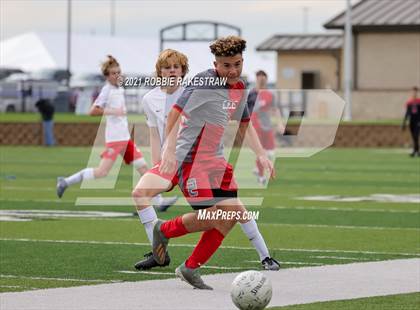 Thumbnail 1 in Lee vs. Rockwall-Heath (UIL 6A Final) photogallery.