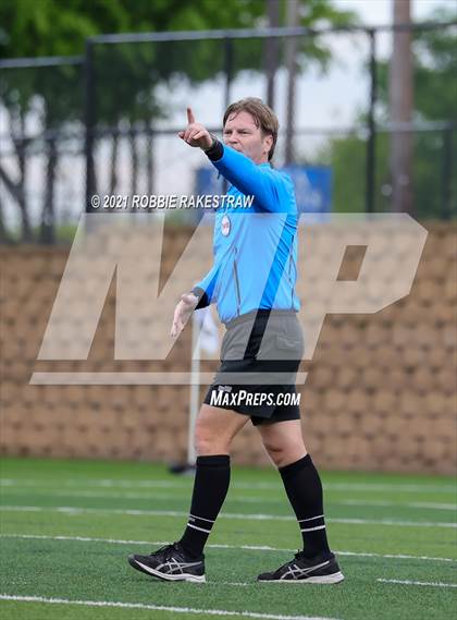 Thumbnail 1 in Lee vs. Rockwall-Heath (UIL 6A Final) photogallery.