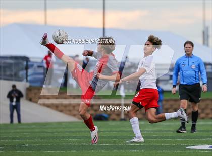 Thumbnail 2 in Lee vs. Rockwall-Heath (UIL 6A Final) photogallery.