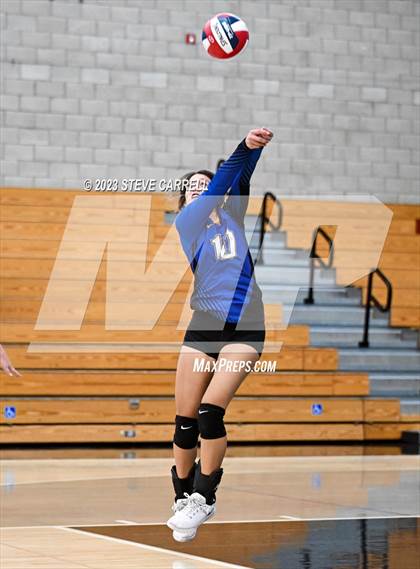 Thumbnail 2 in Fall River @ Maxwell (CIF NS Division 6 Championship) photogallery.