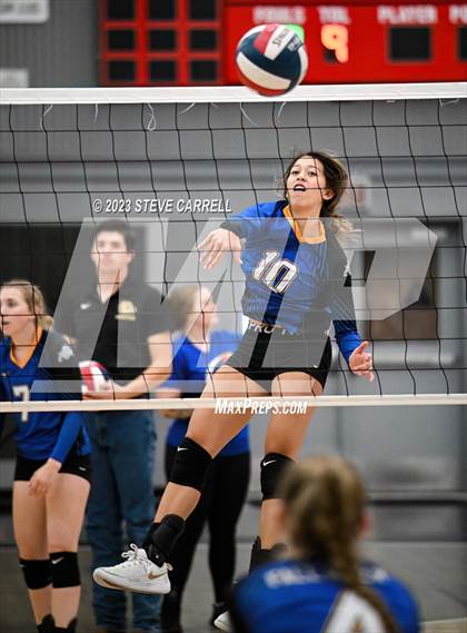 Thumbnail 3 in Fall River @ Maxwell (CIF NS Division 6 Championship) photogallery.