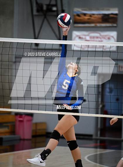 Thumbnail 1 in Fall River @ Maxwell (CIF NS Division 6 Championship) photogallery.