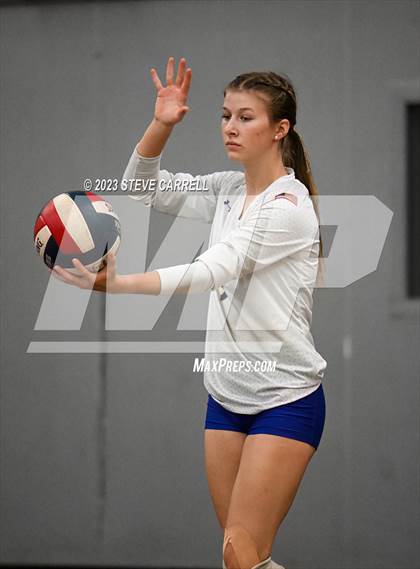 Thumbnail 2 in Fall River @ Maxwell (CIF NS Division 6 Championship) photogallery.