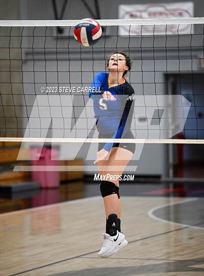 Thumbnail 2 in Fall River @ Maxwell (CIF NS Division 6 Championship) photogallery.