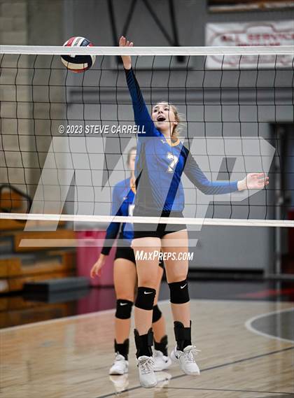 Thumbnail 2 in Fall River @ Maxwell (CIF NS Division 6 Championship) photogallery.
