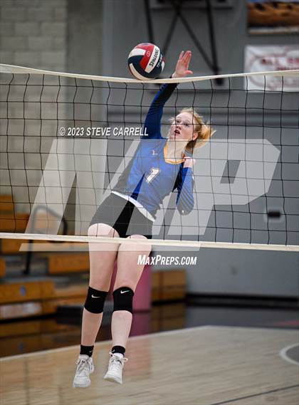 Thumbnail 1 in Fall River @ Maxwell (CIF NS Division 6 Championship) photogallery.