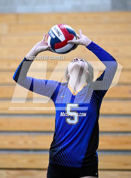 Thumbnail 3 in Fall River @ Maxwell (CIF NS Division 6 Championship) photogallery.