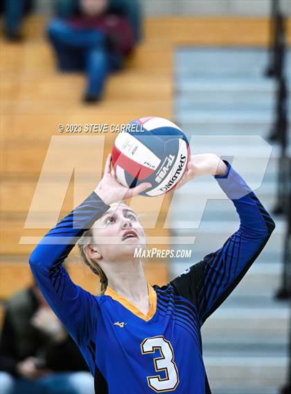 Thumbnail 2 in Fall River @ Maxwell (CIF NS Division 6 Championship) photogallery.