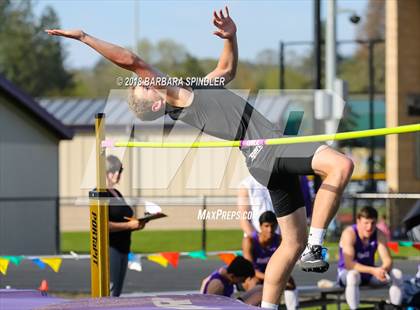 Thumbnail 1 in Tigard @ Sunset (High Jump) photogallery.