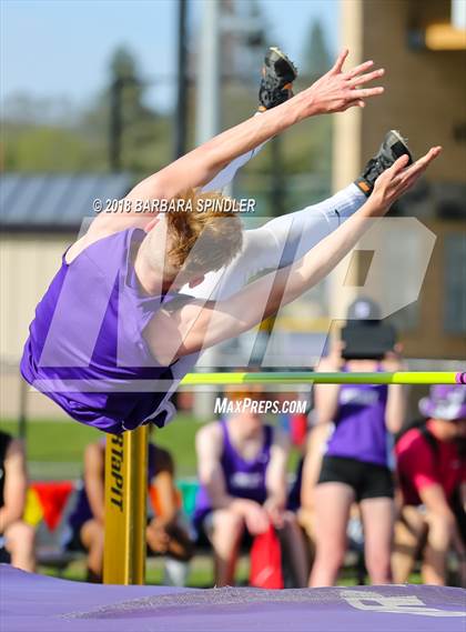 Thumbnail 2 in Tigard @ Sunset (High Jump) photogallery.