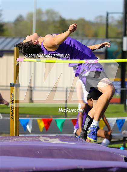 Thumbnail 3 in Tigard @ Sunset (High Jump) photogallery.