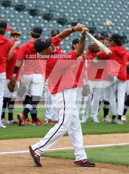 Thumbnail 1 in Rockwall @ Rockwall-Heath (UIL 6A Regional Final Game 2) photogallery.