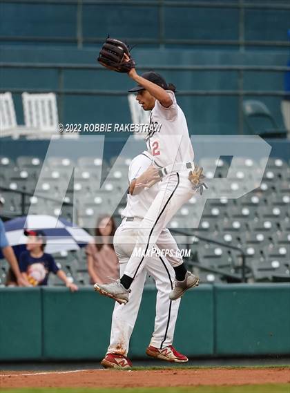 Thumbnail 3 in Rockwall @ Rockwall-Heath (UIL 6A Regional Final Game 2) photogallery.