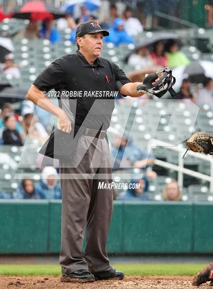 Thumbnail 3 in Rockwall @ Rockwall-Heath (UIL 6A Regional Final Game 2) photogallery.