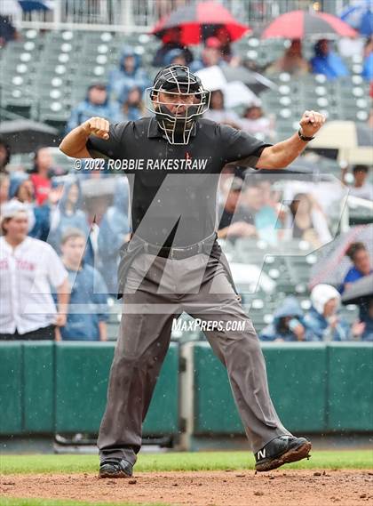 Thumbnail 3 in Rockwall @ Rockwall-Heath (UIL 6A Regional Final Game 2) photogallery.