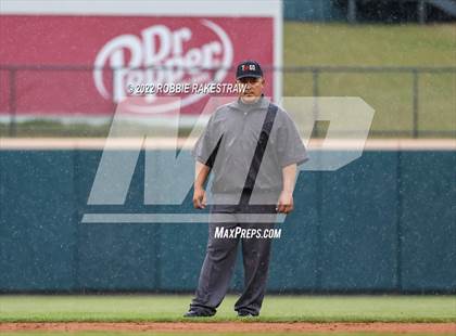 Thumbnail 2 in Rockwall @ Rockwall-Heath (UIL 6A Regional Final Game 2) photogallery.