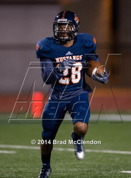 Thumbnail 2 in Rowlett vs Sachse photogallery.