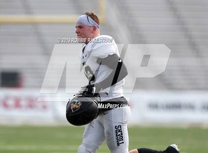 Thumbnail 3 in Aledo vs. Bentonville photogallery.