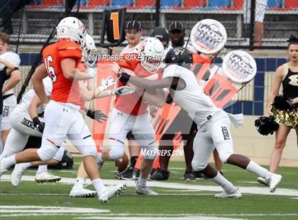 Thumbnail 3 in Aledo vs. Bentonville photogallery.