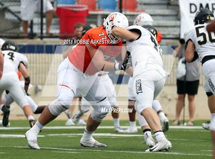 Thumbnail 2 in Aledo vs. Bentonville photogallery.