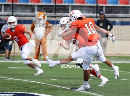 Thumbnail 3 in Aledo vs. Bentonville photogallery.