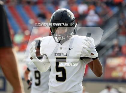 Thumbnail 2 in Aledo vs. Bentonville photogallery.