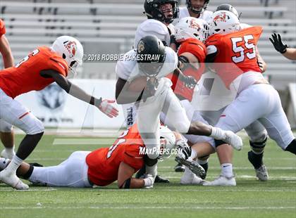 Thumbnail 1 in Aledo vs. Bentonville photogallery.