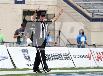 Thumbnail 3 in Aledo vs. Bentonville photogallery.