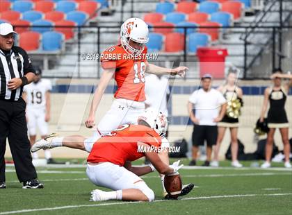 Thumbnail 3 in Aledo vs. Bentonville photogallery.