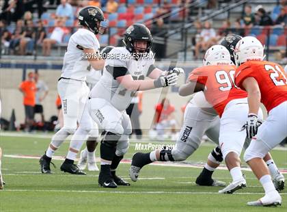 Thumbnail 3 in Aledo vs. Bentonville photogallery.