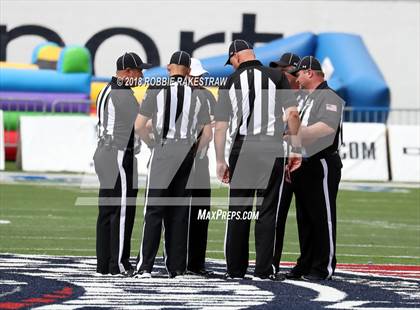 Thumbnail 1 in Aledo vs. Bentonville photogallery.