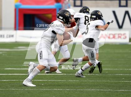 Thumbnail 2 in Aledo vs. Bentonville photogallery.