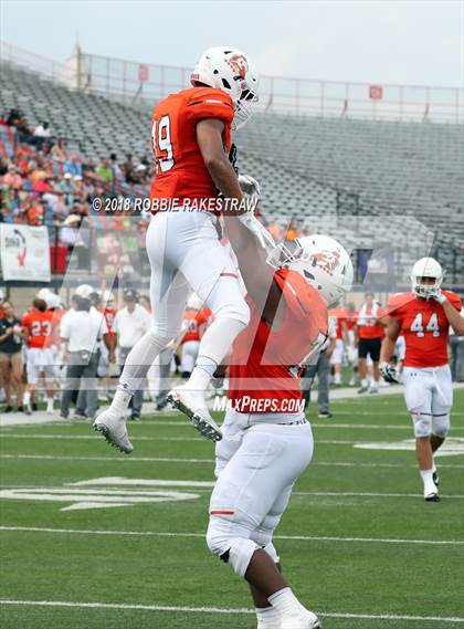Thumbnail 2 in Aledo vs. Bentonville photogallery.