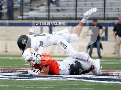 Thumbnail 1 in Aledo vs. Bentonville photogallery.