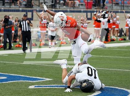 Thumbnail 1 in Aledo vs. Bentonville photogallery.