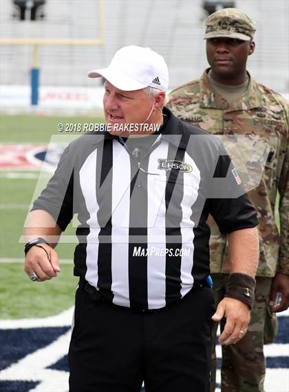 Thumbnail 1 in Aledo vs. Bentonville photogallery.