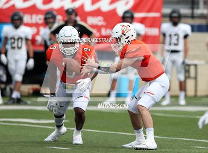 Thumbnail 3 in Aledo vs. Bentonville photogallery.