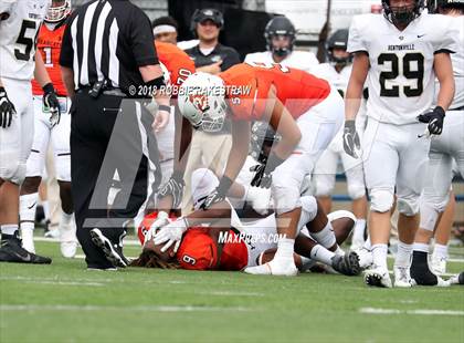 Thumbnail 3 in Aledo vs. Bentonville photogallery.