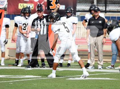 Thumbnail 3 in Aledo vs. Bentonville photogallery.