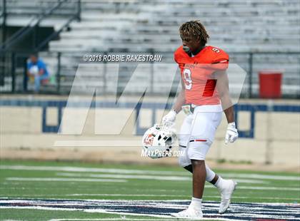 Thumbnail 1 in Aledo vs. Bentonville photogallery.