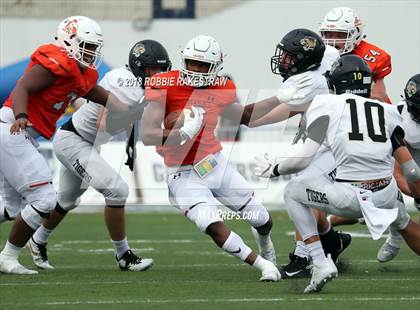 Thumbnail 3 in Aledo vs. Bentonville photogallery.