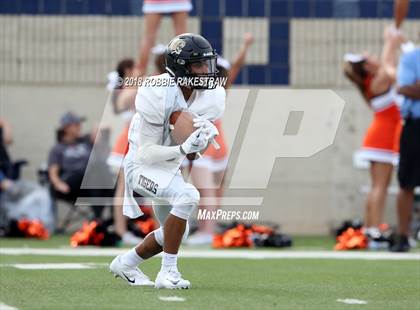 Thumbnail 1 in Aledo vs. Bentonville photogallery.