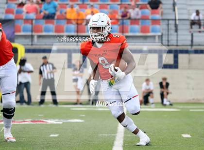 Thumbnail 2 in Aledo vs. Bentonville photogallery.