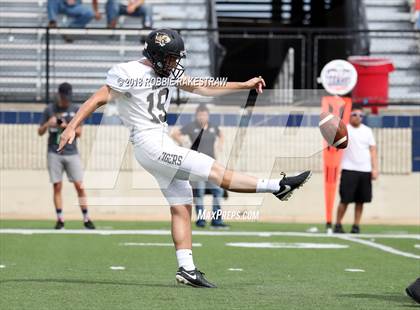 Thumbnail 1 in Aledo vs. Bentonville photogallery.